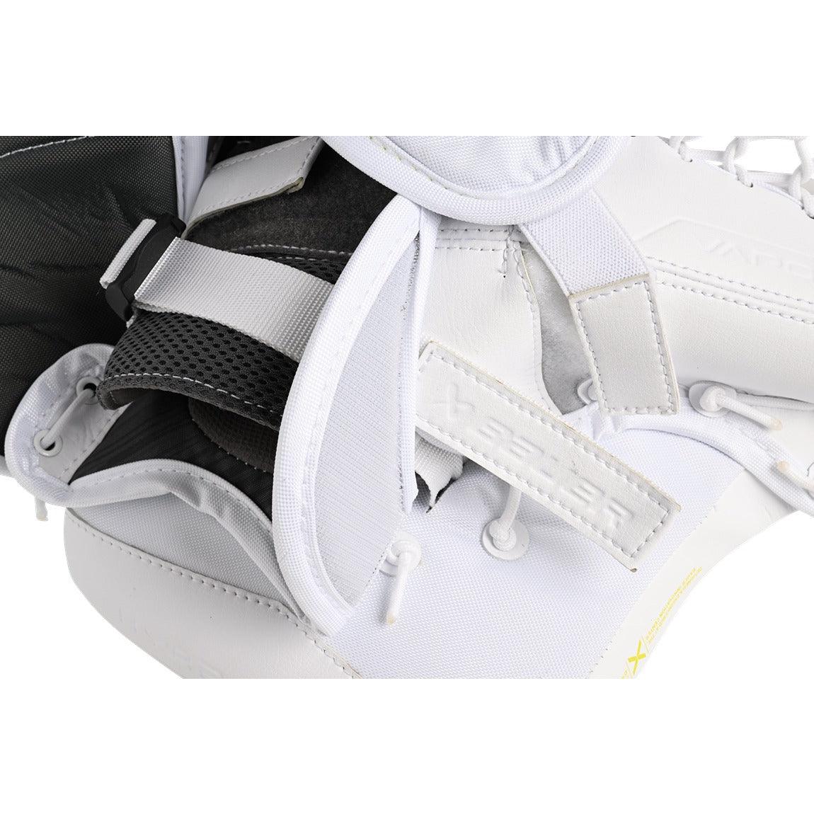 Vapor Hyperlite2 Catcher - Senior - Sports Excellence