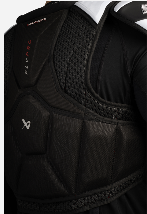 S25 Bauer Vapor Flypro Shoulder Pad Intermediate